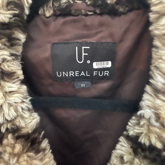 Unreal fur fame faux fur jacket size XS oversized - Picture 3 of 5